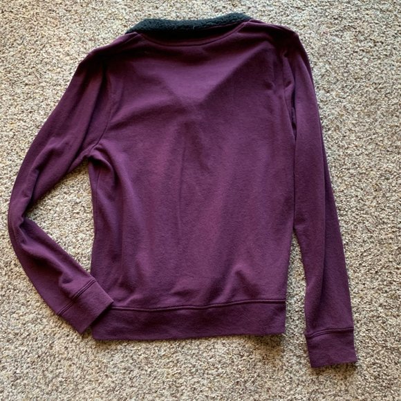 PINK Burgundy Pullover with Sherpa Collar M - Picture 3 of 5